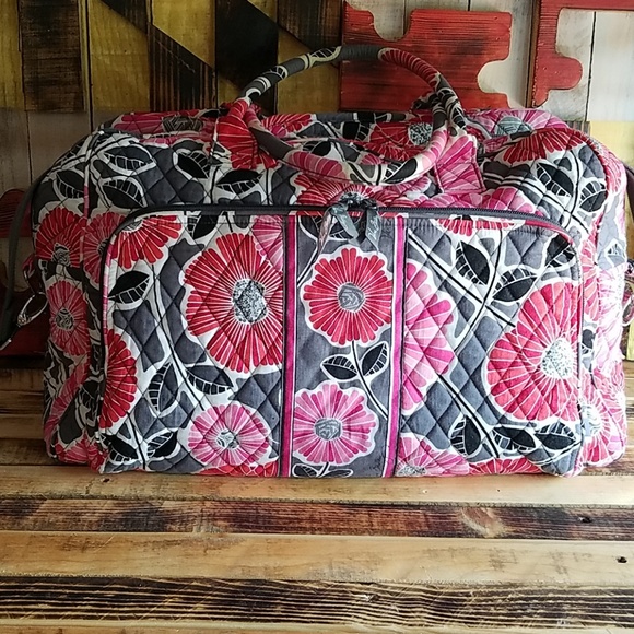 Vera Bradley Handbags - Vera Bradley Iconic Weekend Traveler